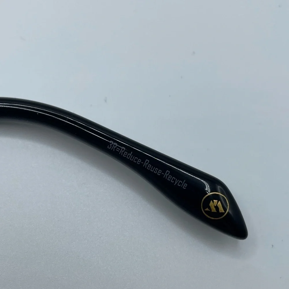 MITA personality gradient lens